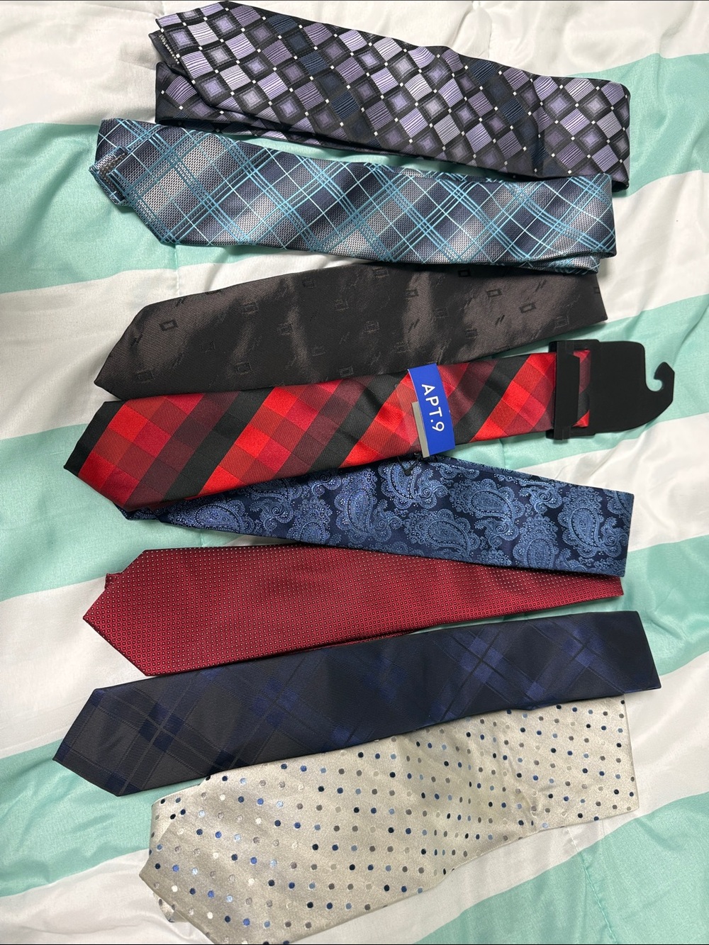Men's Tie - Classic Pattern